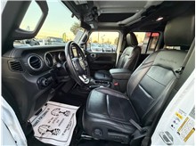 Vehicle Thumb #17