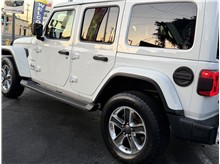 Vehicle Thumb #45