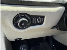 Vehicle Thumb #36