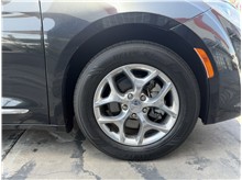 Vehicle Thumb #9