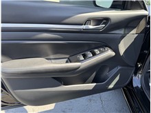 Vehicle Thumb #12
