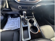 Vehicle Thumb #33