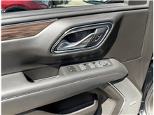 Vehicle Thumb #16