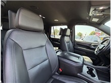 Vehicle Thumb #36