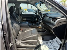 Vehicle Thumb #32