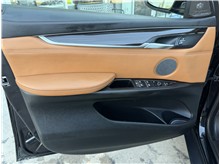 Vehicle Thumb #15