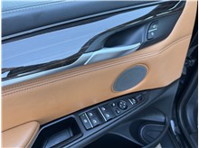 Vehicle Thumb #16