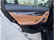 Vehicle Thumb #21