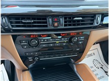 Vehicle Thumb #43