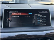 Vehicle Thumb #47