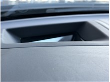 Vehicle Thumb #49