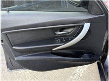 Vehicle Thumb #15