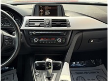 Vehicle Thumb #32
