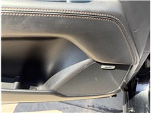 Vehicle Thumb #17