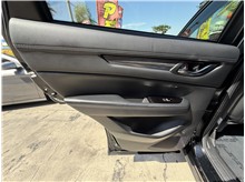 Vehicle Thumb #21