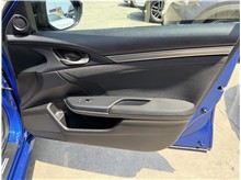 Vehicle Thumb #31