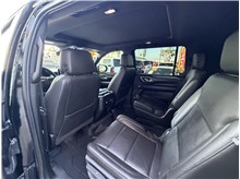 Vehicle Thumb #21