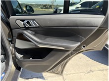 Vehicle Thumb #29