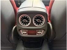 Vehicle Thumb #33