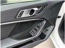 Vehicle Thumb #17