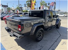 Vehicle Thumb #14