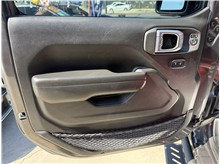 Vehicle Thumb #15