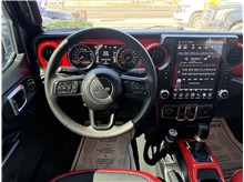 Vehicle Thumb #33
