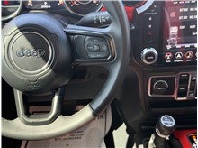 Vehicle Thumb #34