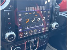 Vehicle Thumb #40