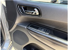 Vehicle Thumb #31
