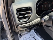 Vehicle Thumb #35