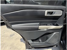 Vehicle Thumb #20
