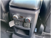 Vehicle Thumb #32