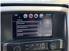 Vehicle Thumb #43