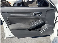 Vehicle Thumb #15