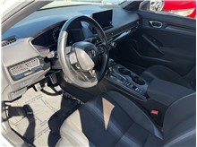 Vehicle Thumb #17