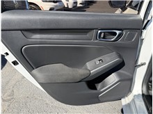 Vehicle Thumb #20