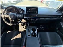 Vehicle Thumb #28