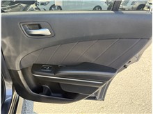 Vehicle Thumb #22