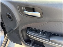 Vehicle Thumb #27