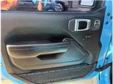 Vehicle Thumb #13