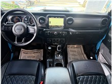 Vehicle Thumb #30