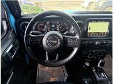 Vehicle Thumb #38