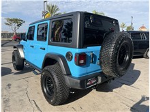 Vehicle Thumb #57