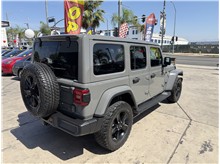 Vehicle Thumb #14