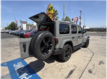 Vehicle Thumb #24