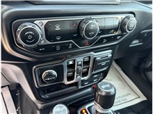 Vehicle Thumb #37
