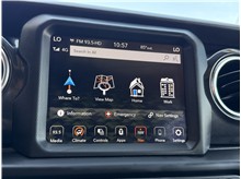 Vehicle Thumb #43