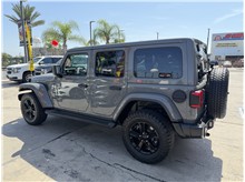 Vehicle Thumb #54