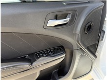 Vehicle Thumb #16